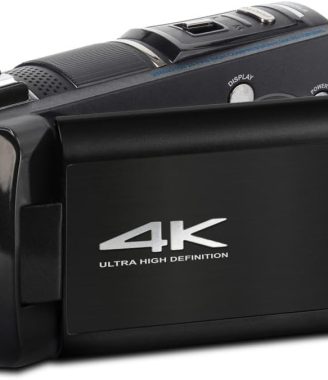 Minolta 4K Ultra HD Camcorder with 3.5-inch Touchscreen – 10x Optical Zoom, 28MP Photos, Digital Stabilizer, Accessory Shoe Mount, Time Lapse, Face Detection, 32GB Card, Remote Control (Black)